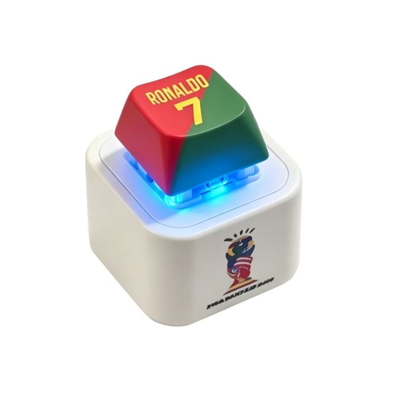 新しいクリスティアーノ・ロナウドのボタンサウンド＆ライトスト - Keyboard Tenkeyless のレビューと価格